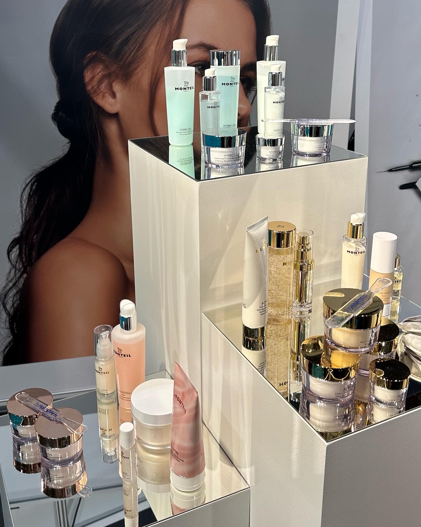 230952D9-61F5-4551-93D6-1696F7F619FC